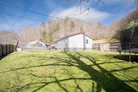 706 Abner Fork Road, Belcher, KY 41513 — photo 4
