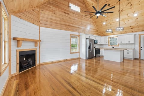 197 Pumpkin Creek Circle, Jamestown, KY 42629 — photo 5