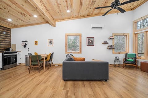 397 Sun Set Ridge, Rogers, KY 41365 — photo 5