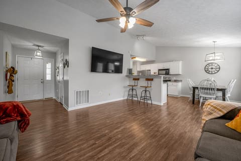 128 Wooded Way, Frankfort, KY 40601 — photo 3