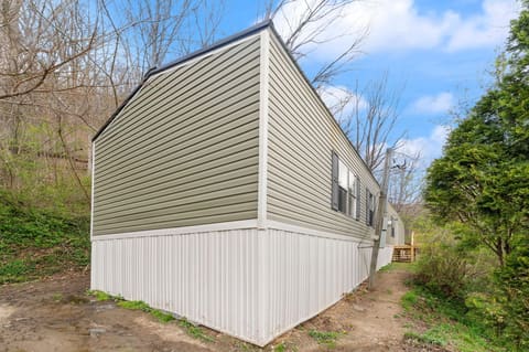 183 Pine Br Road, Harlan, KY 40831 — photo 2