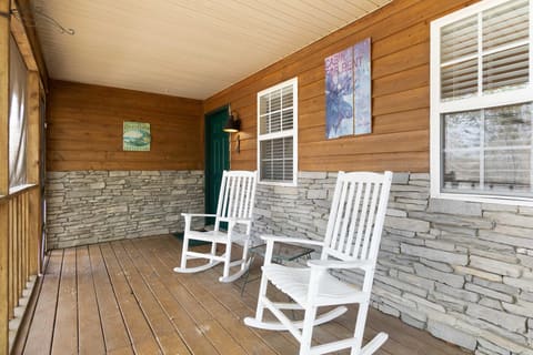 519 Enchanted Forest Way, Burnside, KY 42519 — photo 5