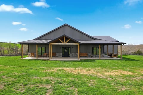 279 Dossett Lane, Harrodsburg, KY 40330 — photo 2
