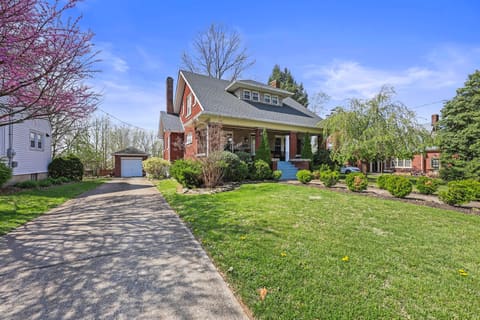 206 E Grundy Avenue, Springfield, KY 40069 — photo 3