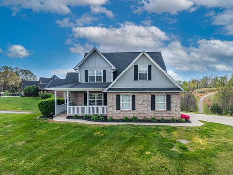 339 Silver Creek Drive, Somerset, KY 42503 — photo 2