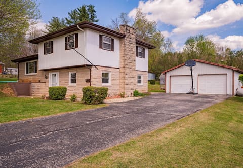 360 Hickory Hill Drive, Monticello, KY 42633 — photo 2
