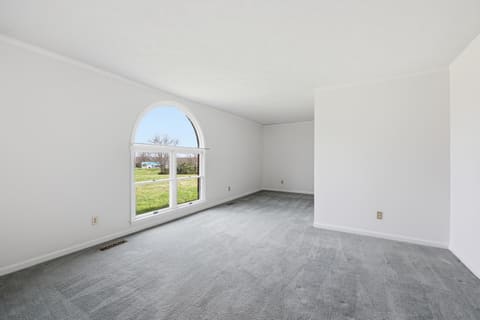 1065 Highview Drive, Lawrenceburg, KY 40342 — photo 4
