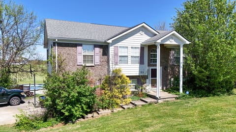 204 Saddle Brook Court, Berea, KY 40403 — photo 4