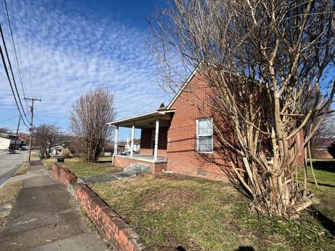 905 S Kentucky Avenue, Corbin, KY 40701 — photo 3