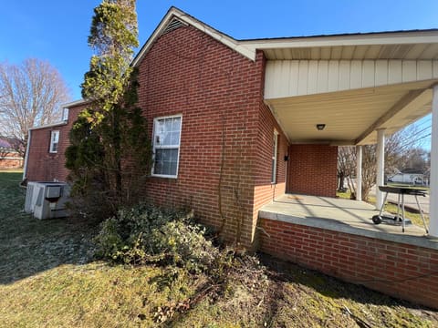 905 S Kentucky Avenue, Corbin, KY 40701 — photo 4
