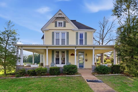 601 Jamestown Street, Columbia, KY 42728 — photo 2