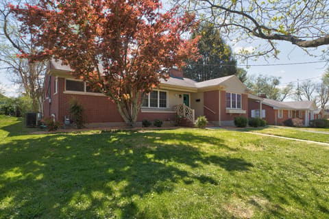 212 Sterling Avenue, Mt Sterling, KY 40353 — photo 3