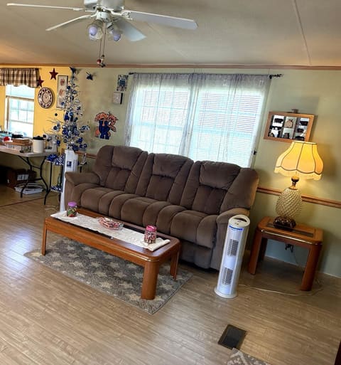 565 Bell Lane, Monticello, KY 42633 — photo 5