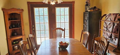 576 Laxton Road, Strunk, KY 42649 — photo 5
