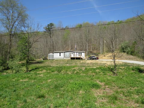 3590 KY 233, Gray, KY 40734 — photo 3