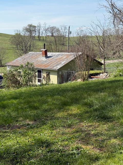 2065 Cartersville Road, Paint Lick, KY 40461 — photo 3