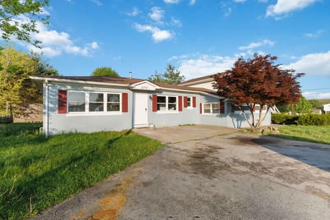 8797 State Highway 1232, Corbin, KY 40701 — photo 2