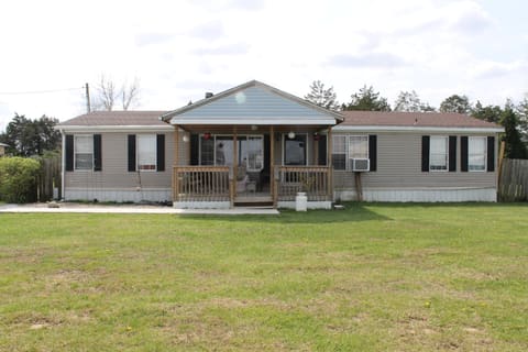 130 Fox Lane Drive, Jeffersonville, KY 40337 — photo 2