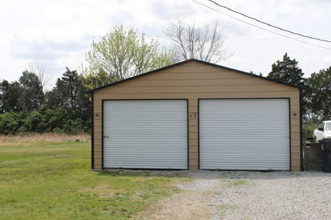 130 Fox Lane Drive, Jeffersonville, KY 40337 — photo 4