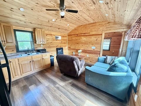 266 Boater'S Alley, Nancy, KY 42544 — photo 4