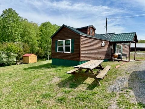 266 Boater'S Alley, Nancy, KY 42544 — photo 2