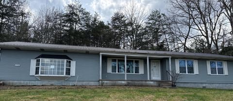 5556 E KY 70, Liberty, KY 42539 — photo 2