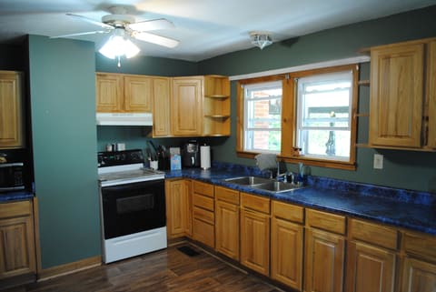 10846 Kentucky 1247, Waynesburg, KY 40489 — photo 3