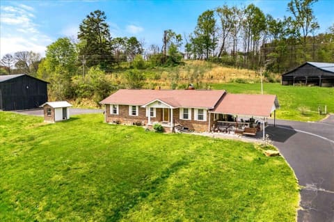 2922 State Highway 1232, Gray, KY 40734 — photo 2