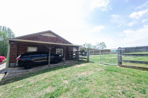 109 Rolling Hills Drive, Somerset, KY 42503 — photo 4