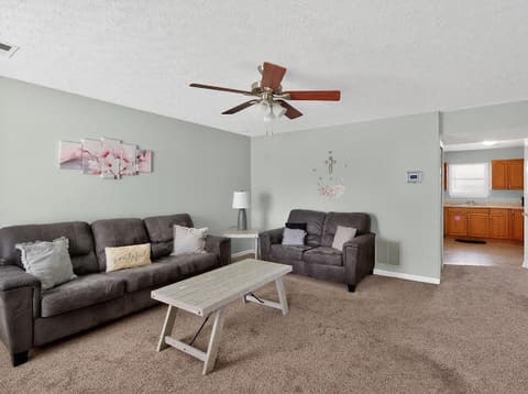 502 Tecumseh Trail C, Versailles, KY 40383 — photo 2