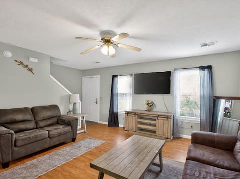 502 Tecumseh Trail E, Versailles, KY 40383 — photo 4
