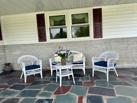 3317 HWY 52, Beattyville, KY 41311 — photo 3