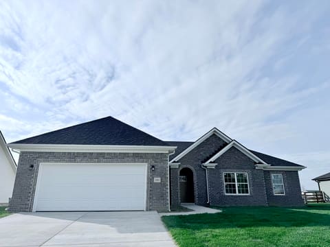 341 Mohegan Trail, Richmond, KY 40475 — photo 2