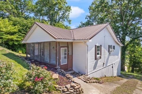 107 Padgett Street, Corbin, KY 40701 — photo 2