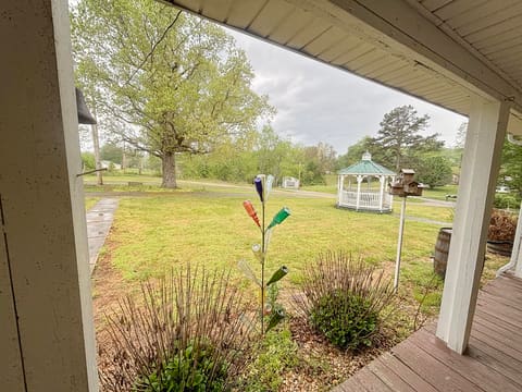 630 Dollie Miller Road, East Bernstadt, KY 40729 — photo 5