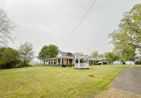 630 Dollie Miller Road, East Bernstadt, KY 40729 — photo 3