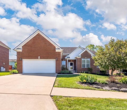111 Cedar Stream Drive, Paris, KY 40361 — photo 2