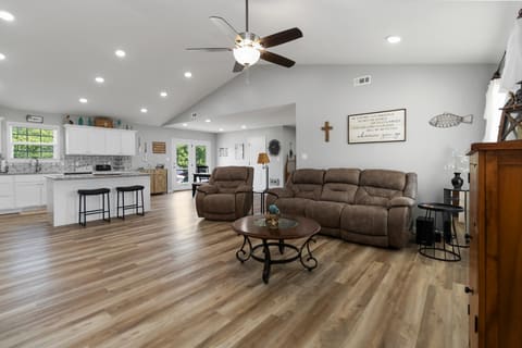 350 Misty Drive, Somerset, KY 42503 — photo 2
