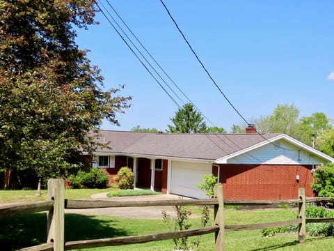 912 Barbourville Street, Corbin, KY 40701 — photo 3