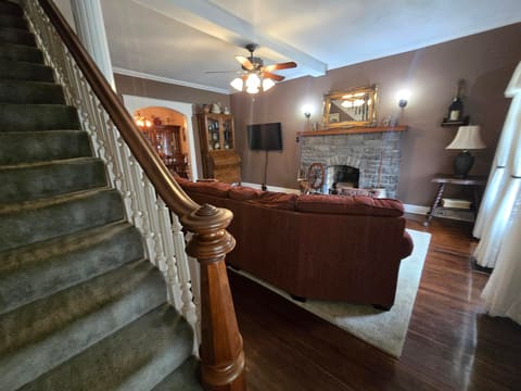 301 S 3rd Street, Nicholasville, KY 40356 — photo 5
