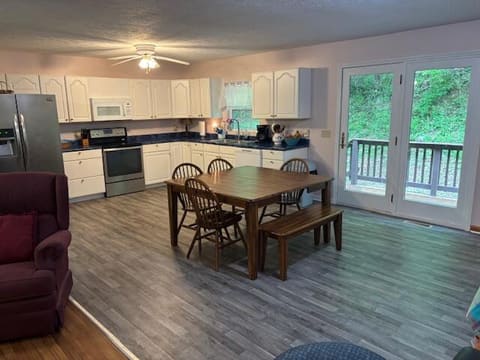 993 Lick Branch Road, Carrie, KY 41725 — photo 5