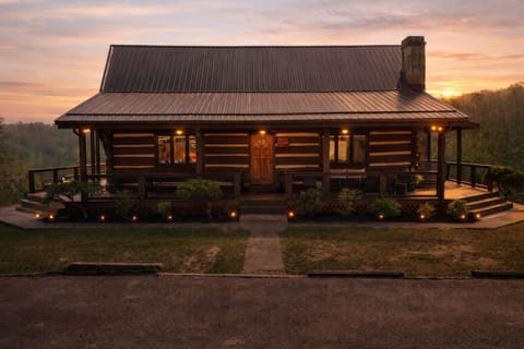 296 Manor House Road, Campton, KY 41301 — photo 2