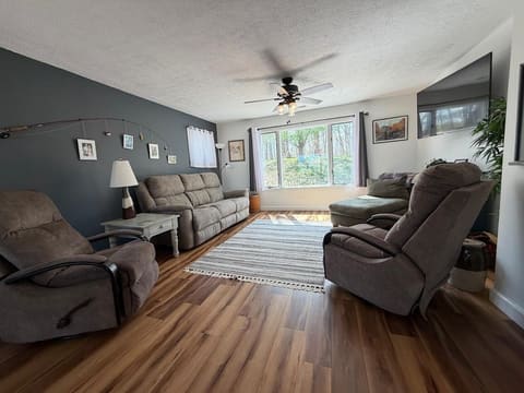 404 Lorel Dunbar Road, Jamestown, KY 42629 — photo 5