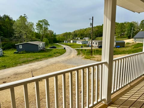 117 Apple Valley Way Lot 6, East Bernstadt, KY 40729 — photo 3