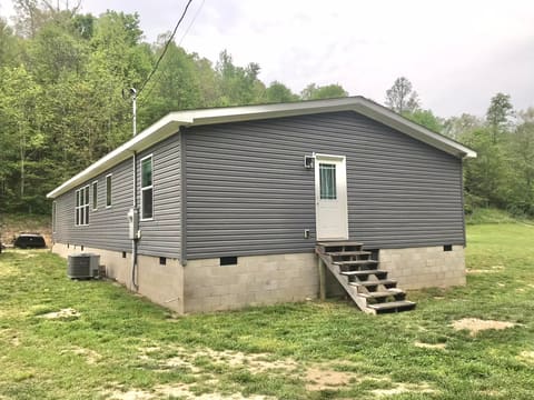 528 Skaggs Drive, Martha, KY 41159 — photo 3