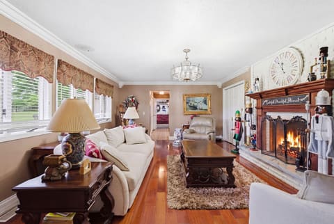 10949 & 10951 E Laurel Road, London, KY 40741 — photo 5