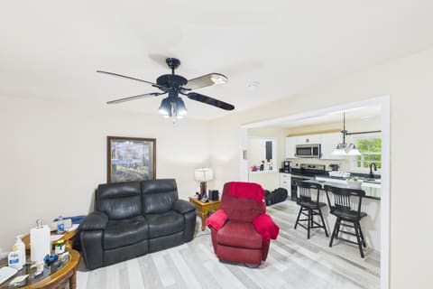 10007 US-421, McKee, KY 40447 — photo 5
