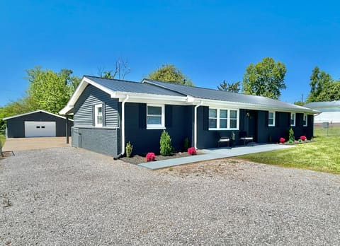 57 Country Hill Drive, Somerset, KY 42503 — photo 2