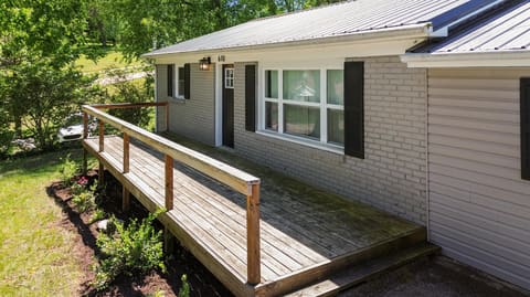 610 Haley Street, Somerset, KY 42501 — photo 5