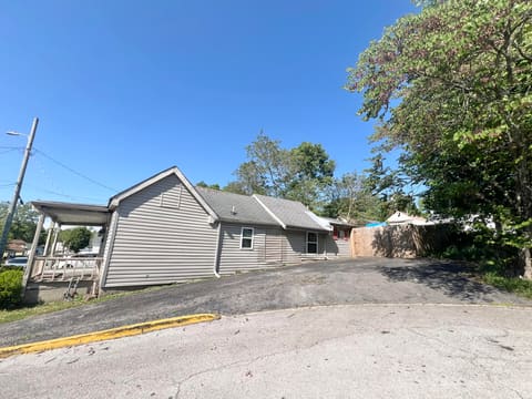 870 Lylesville Street, Paris, KY 40361 — photo 4